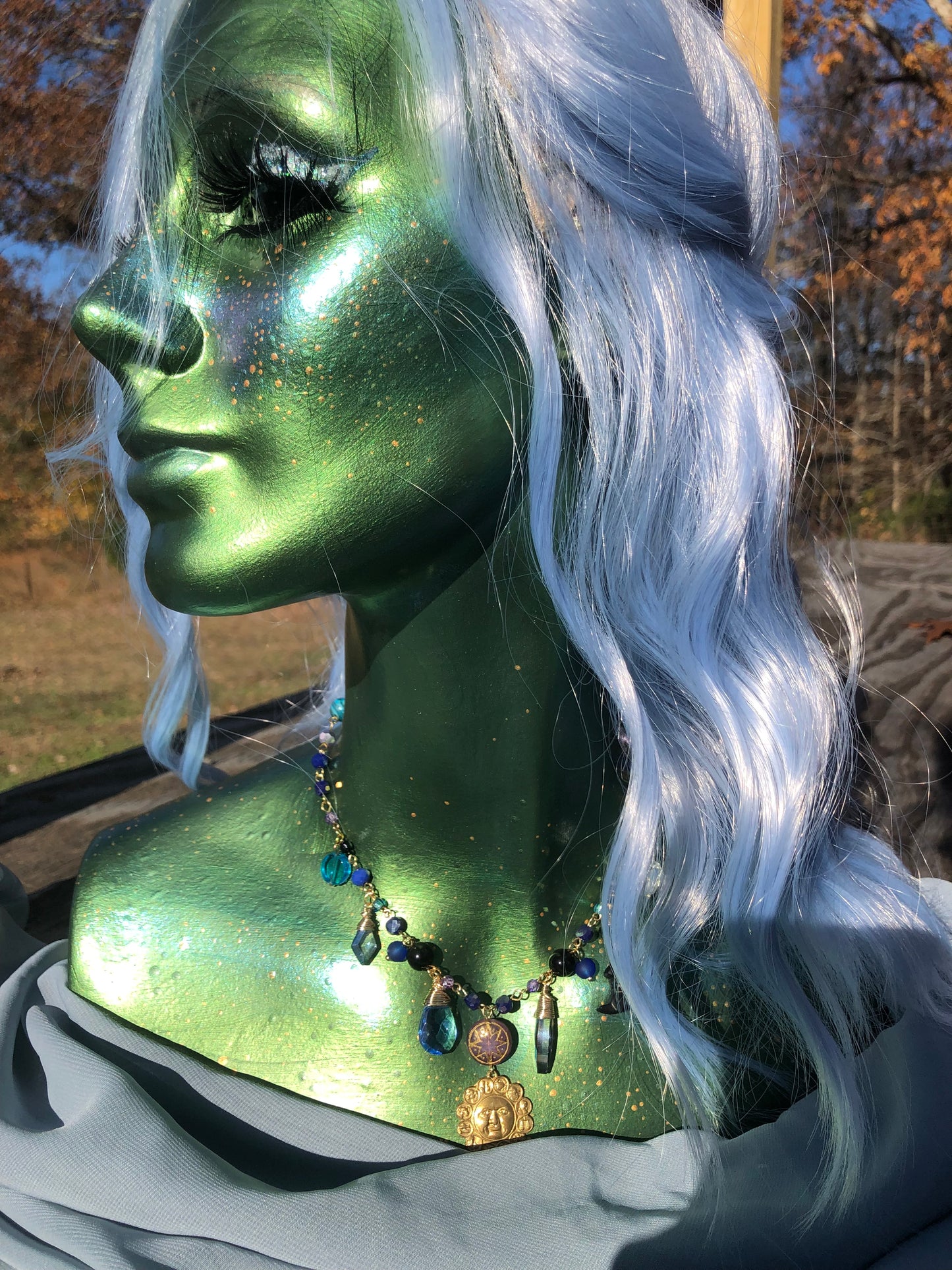 *new* Chasing Moons 16.5”-17” ♻️