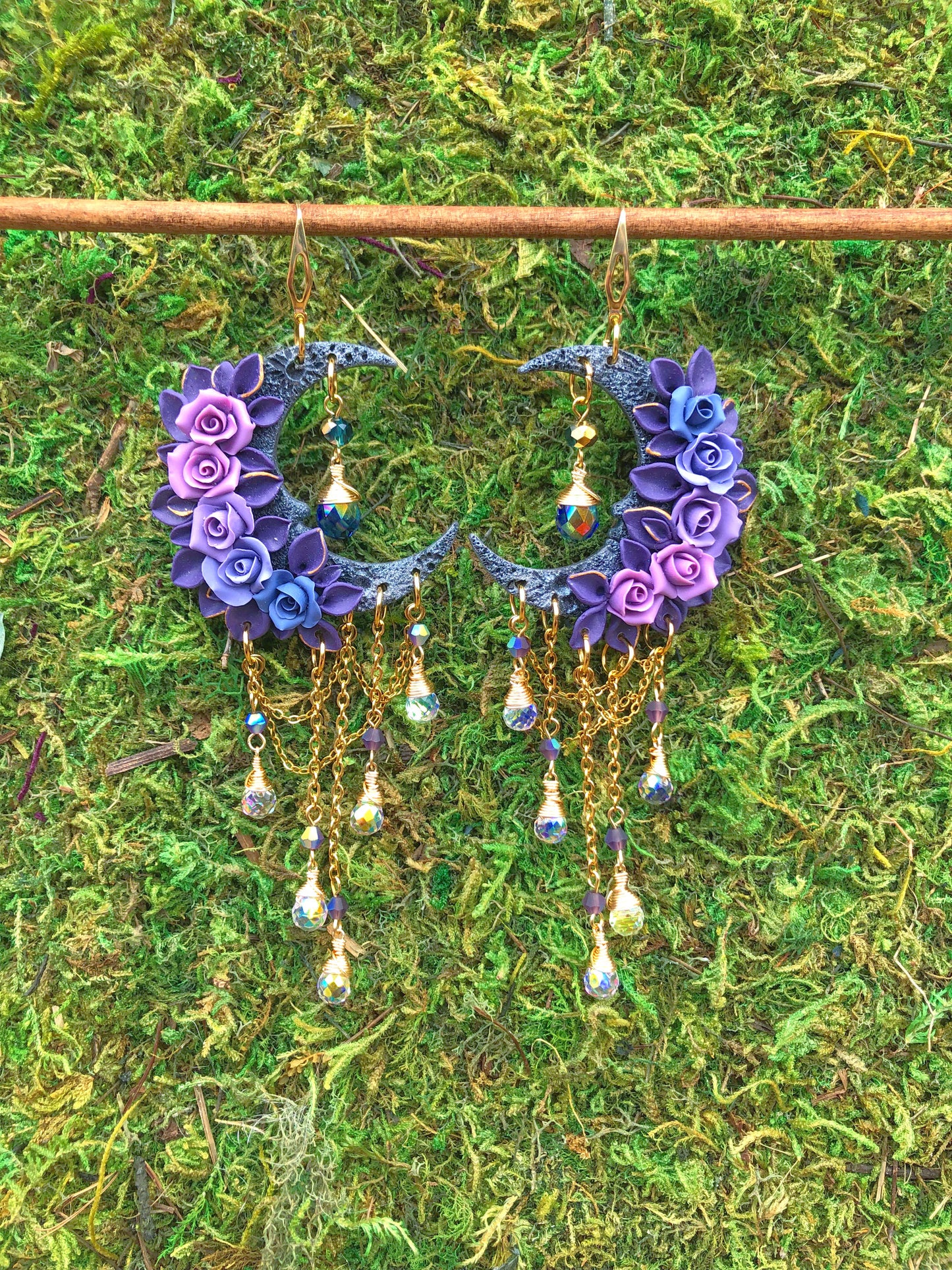 Gradient Lavender Moons